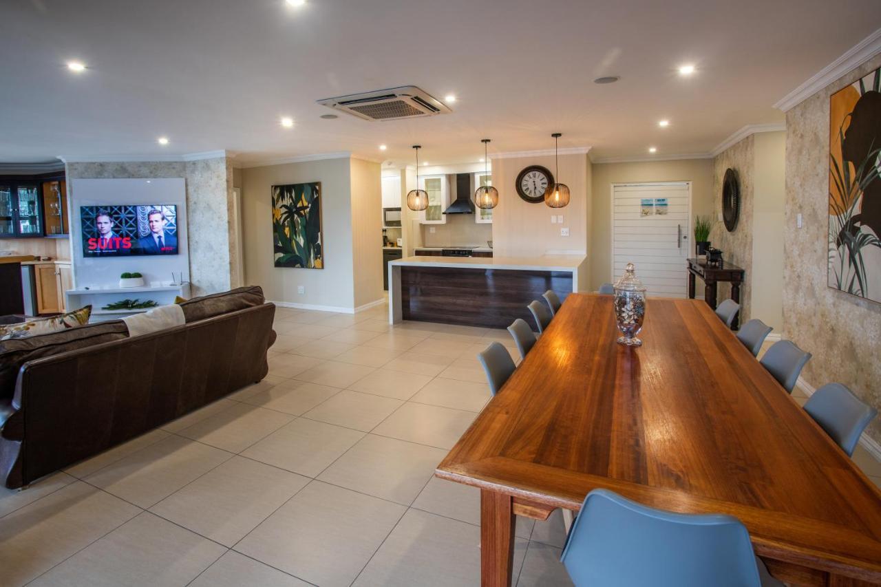 Stay At The Point - Peaceful Plentiful Penthouse Durban Exterior photo
