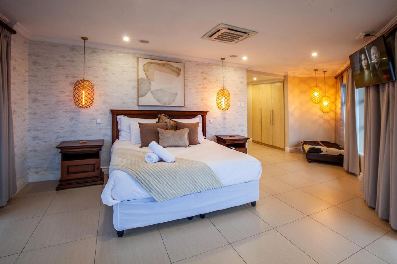 Stay At The Point - Peaceful Plentiful Penthouse Durban Exterior photo